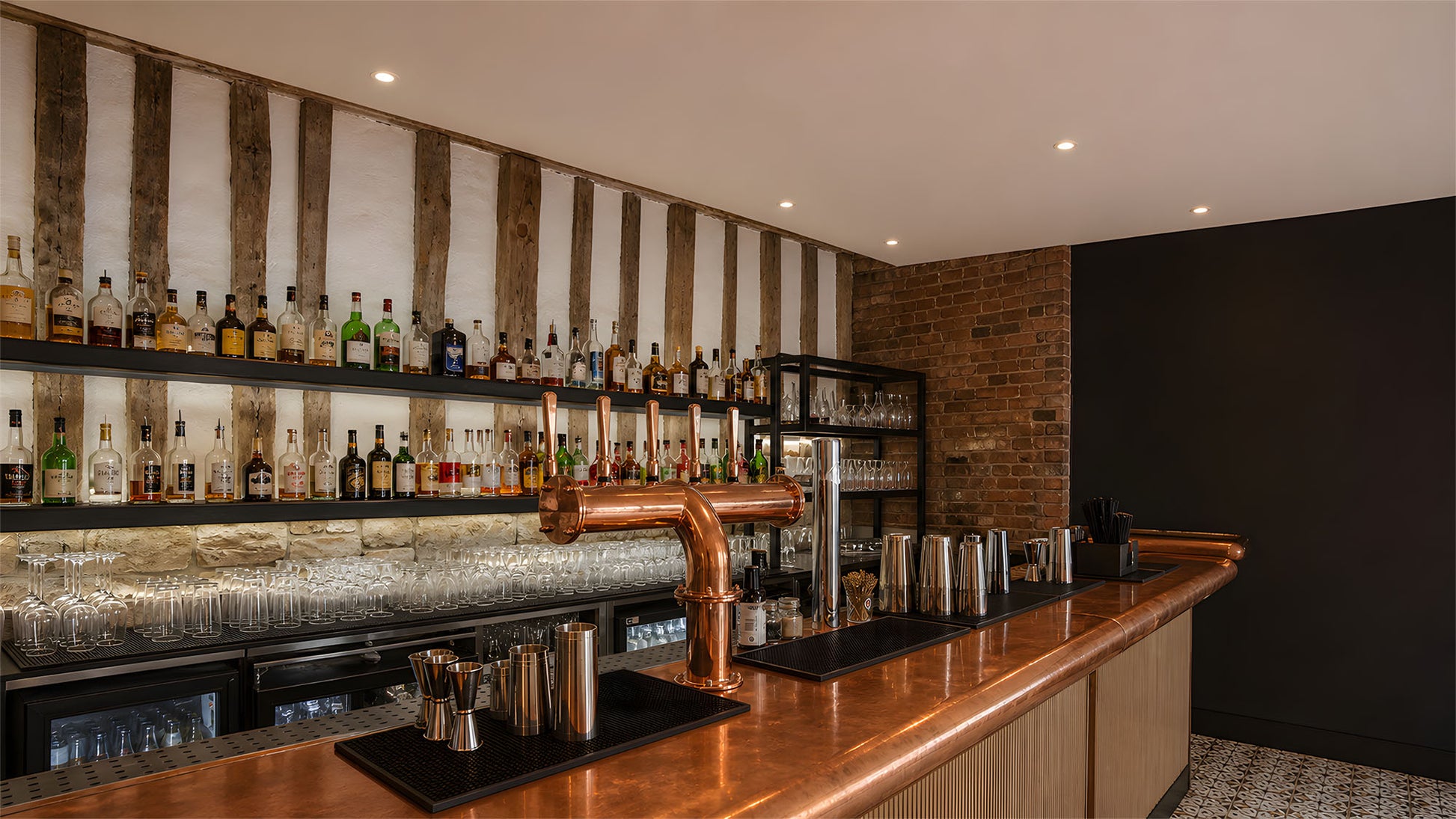PL88 Palazzo Clay interior 3 before ceiling tile installation